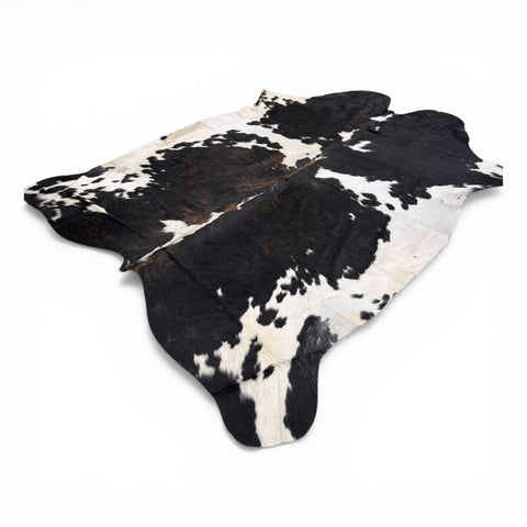 Assorted Cowhide Rug Bundle – 5 Pack (5x7 ft) | High-Margin
